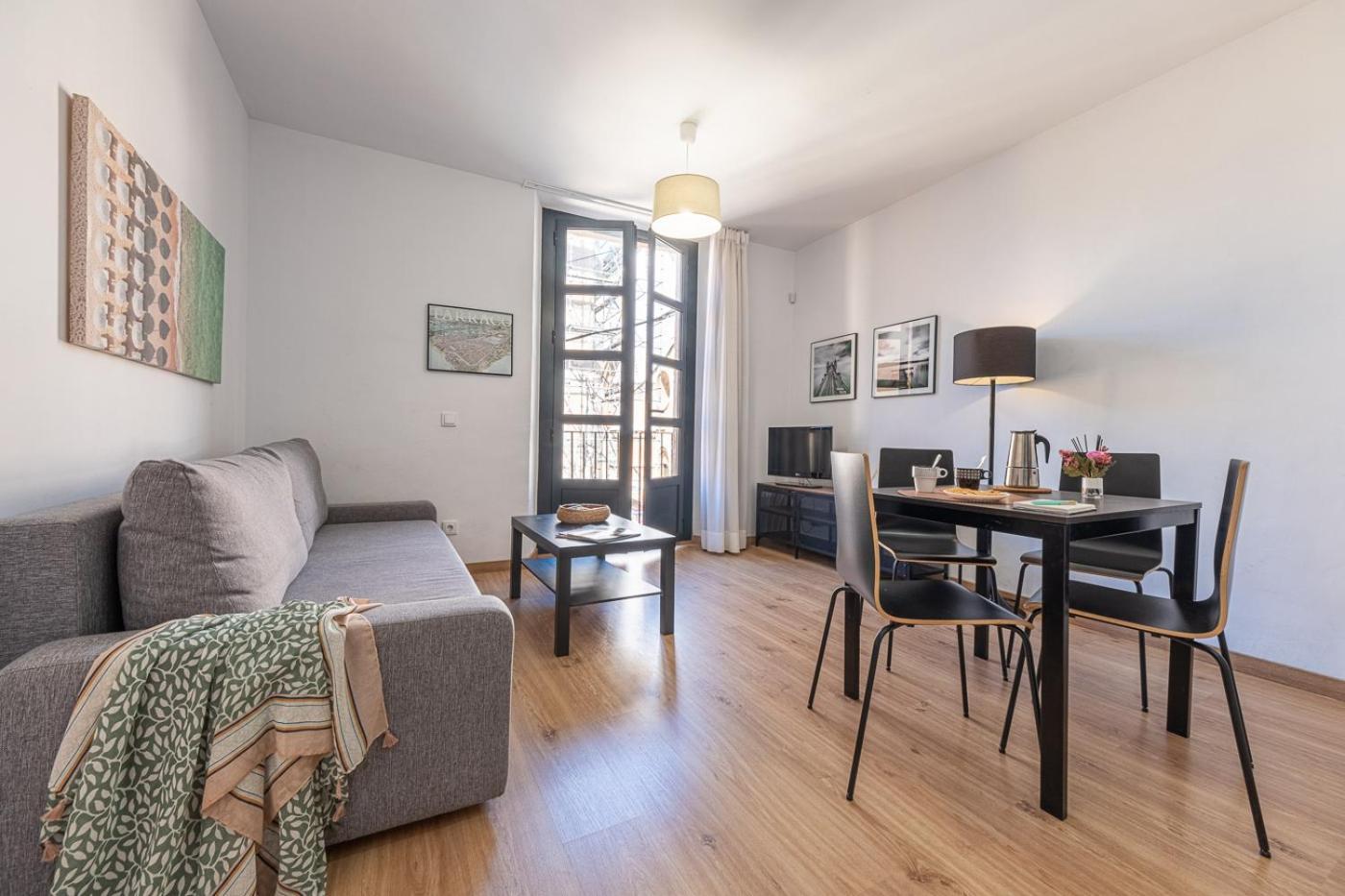 Tarragona Apartments المظهر الخارجي الصورة